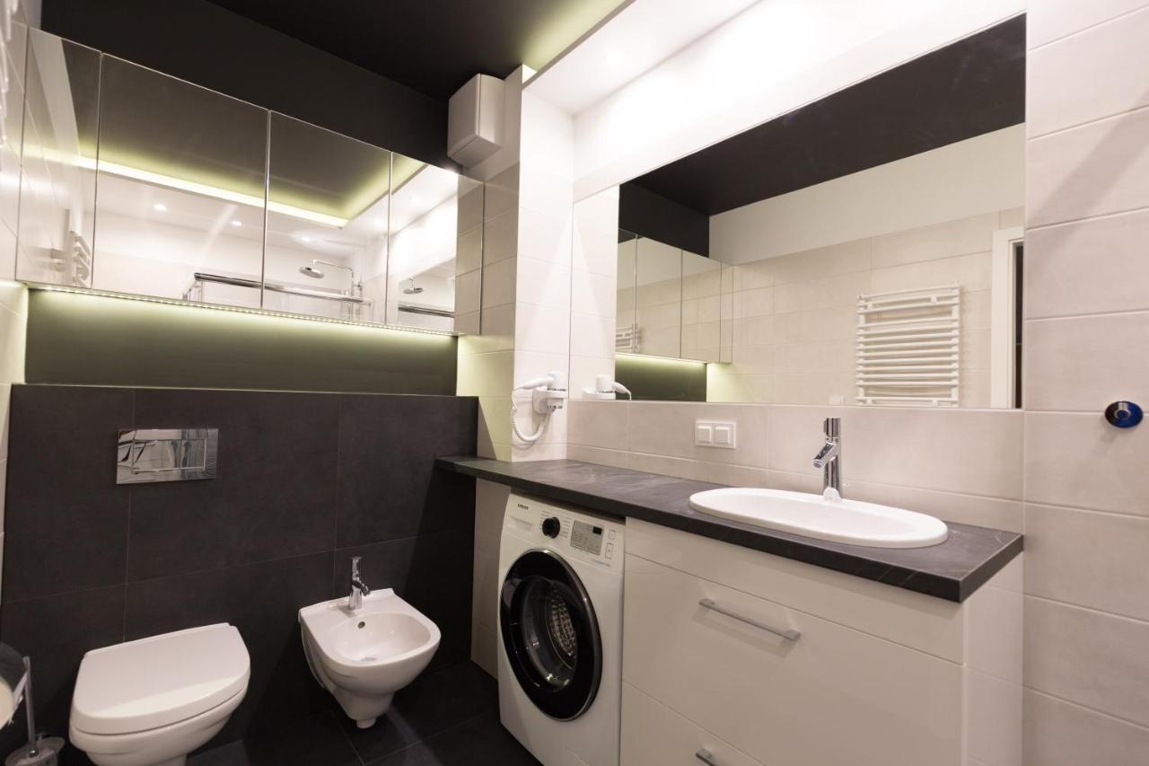Apartlogy Aura2 78 - Experience Intelligent Living While Travelling Leilighet Gdańsk Eksteriør bilde